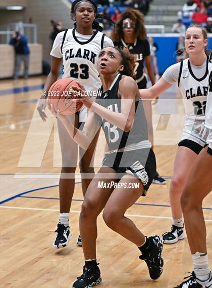 Thumbnail 3 in Clark vs Steele (UIL 6A Region 4 Final) photogallery.