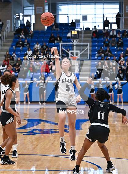 Thumbnail 3 in Clark vs Steele (UIL 6A Region 4 Final) photogallery.