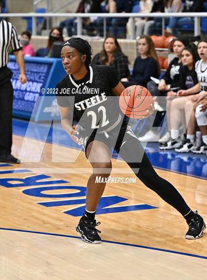 Thumbnail 1 in Clark vs Steele (UIL 6A Region 4 Final) photogallery.