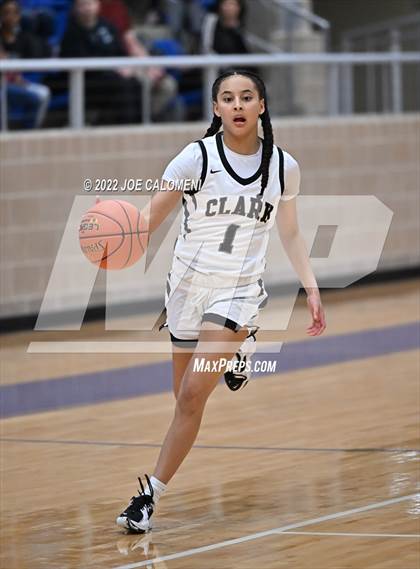 Thumbnail 3 in Clark vs Steele (UIL 6A Region 4 Final) photogallery.