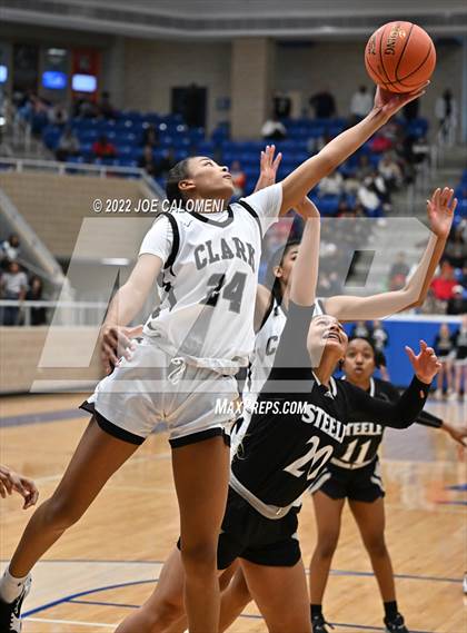 Thumbnail 2 in Clark vs Steele (UIL 6A Region 4 Final) photogallery.