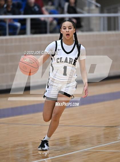 Thumbnail 1 in Clark vs Steele (UIL 6A Region 4 Final) photogallery.
