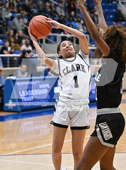 Thumbnail 1 in Clark vs Steele (UIL 6A Region 4 Final) photogallery.