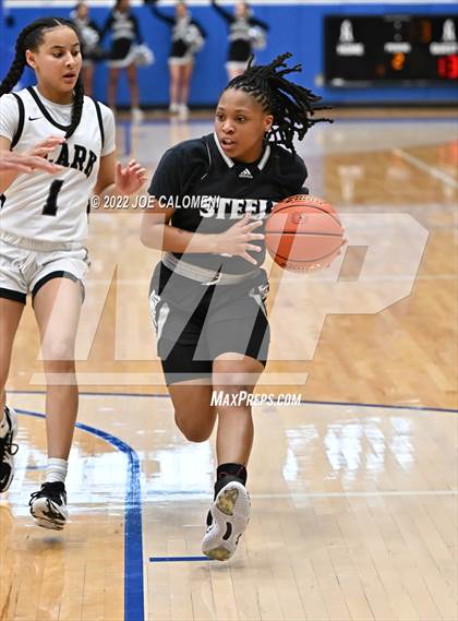 Thumbnail 3 in Clark vs Steele (UIL 6A Region 4 Final) photogallery.