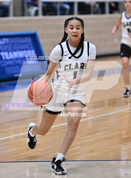 Thumbnail 1 in Clark vs Steele (UIL 6A Region 4 Final) photogallery.