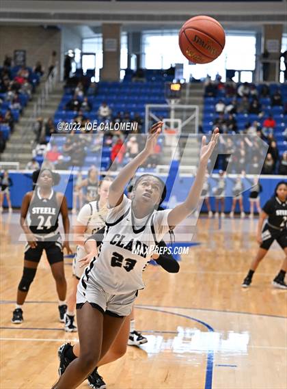 Thumbnail 3 in Clark vs Steele (UIL 6A Region 4 Final) photogallery.