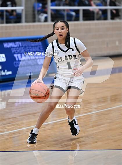 Thumbnail 3 in Clark vs Steele (UIL 6A Region 4 Final) photogallery.