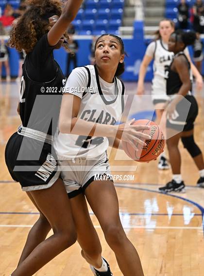 Thumbnail 1 in Clark vs Steele (UIL 6A Region 4 Final) photogallery.