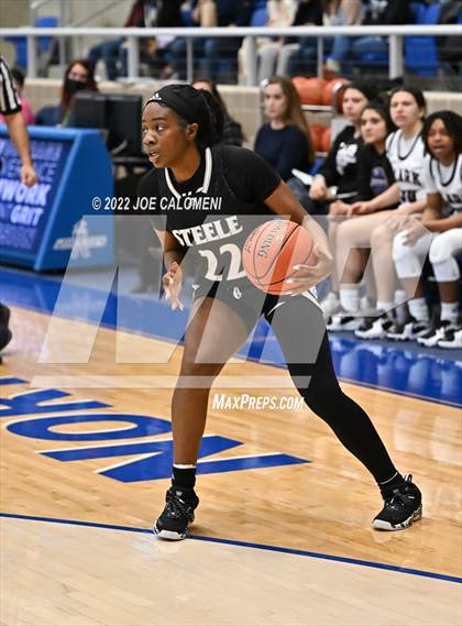 Thumbnail 3 in Clark vs Steele (UIL 6A Region 4 Final) photogallery.