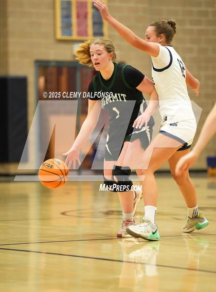 Thumbnail 2 in Summit vs Evergreen (Dakota Ridge Varsity Tournament) photogallery.