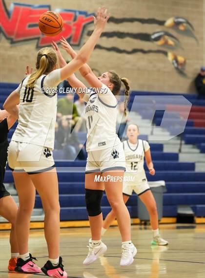 Thumbnail 1 in Summit vs Evergreen (Dakota Ridge Varsity Tournament) photogallery.