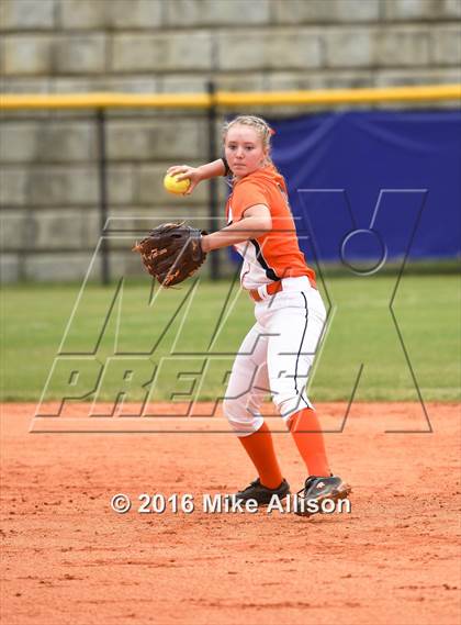 Thumbnail 1 in Chattanooga Central vs East Ridge photogallery.