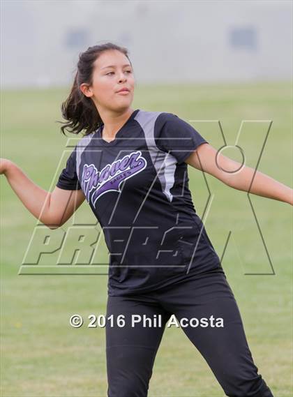 Thumbnail 1 in Palisades vs Chavez photogallery.