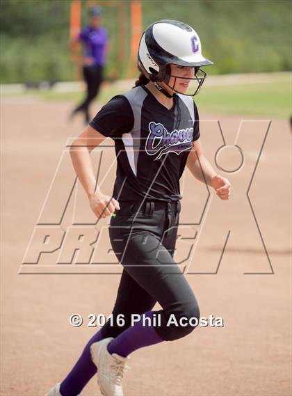 Thumbnail 3 in Palisades vs Chavez photogallery.