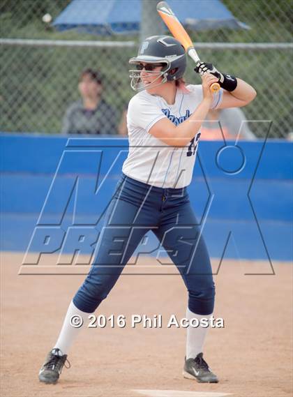 Thumbnail 2 in Palisades vs Chavez photogallery.