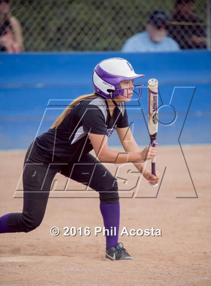 Thumbnail 2 in Palisades vs Chavez photogallery.