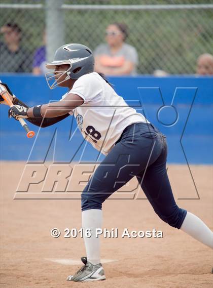 Thumbnail 1 in Palisades vs Chavez photogallery.