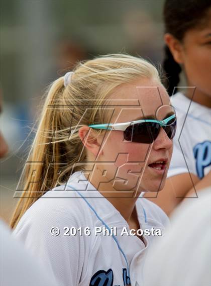 Thumbnail 3 in Palisades vs Chavez photogallery.