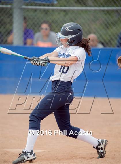 Thumbnail 1 in Palisades vs Chavez photogallery.