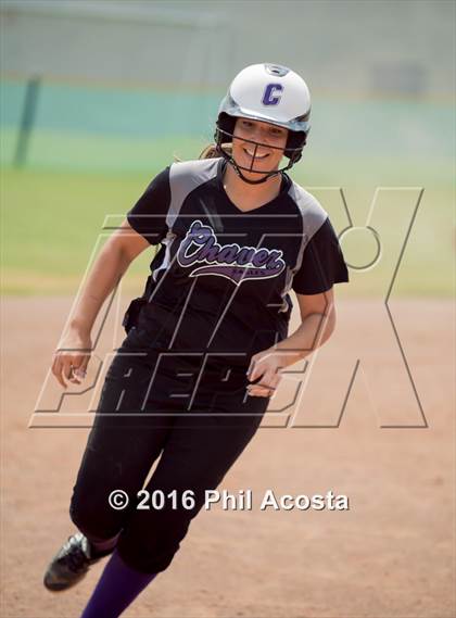 Thumbnail 2 in Palisades vs Chavez photogallery.
