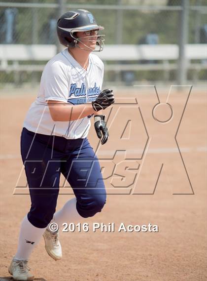 Thumbnail 2 in Palisades vs Chavez photogallery.