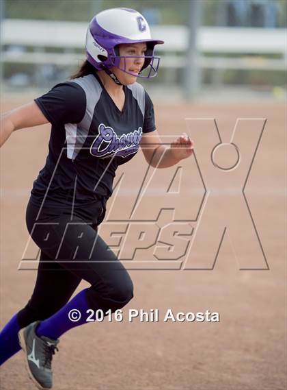 Thumbnail 3 in Palisades vs Chavez photogallery.