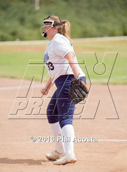 Thumbnail 1 in Palisades vs Chavez photogallery.