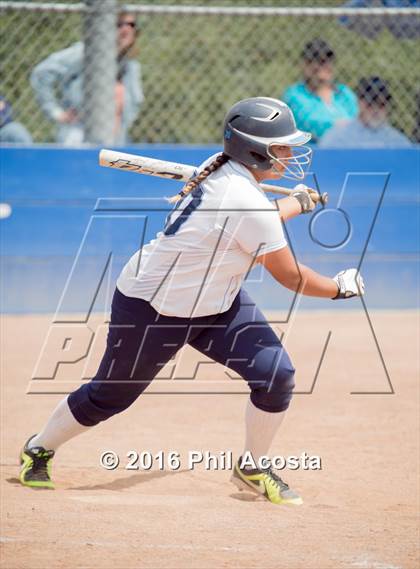 Thumbnail 2 in Palisades vs Chavez photogallery.