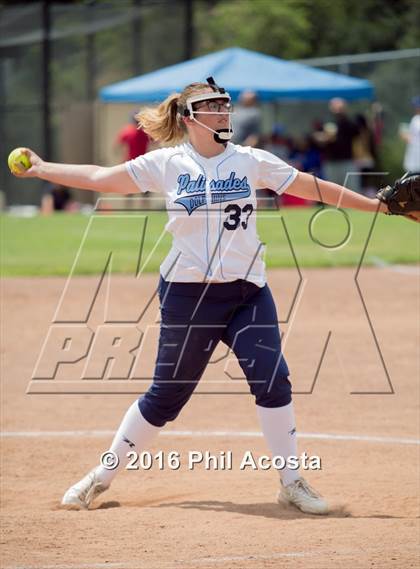 Thumbnail 2 in Palisades vs Chavez photogallery.