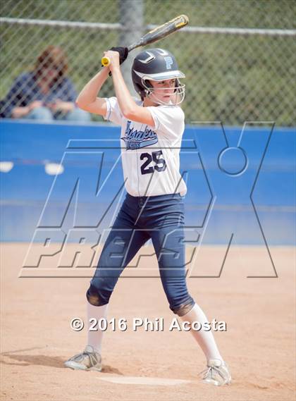 Thumbnail 1 in Palisades vs Chavez photogallery.