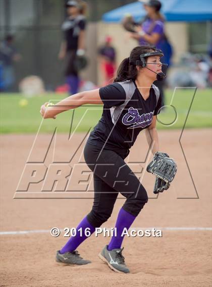 Thumbnail 3 in Palisades vs Chavez photogallery.