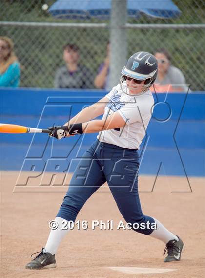 Thumbnail 1 in Palisades vs Chavez photogallery.