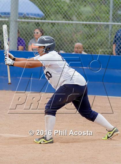 Thumbnail 2 in Palisades vs Chavez photogallery.