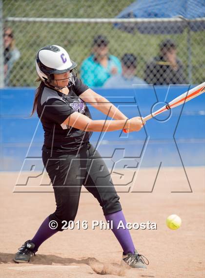 Thumbnail 2 in Palisades vs Chavez photogallery.