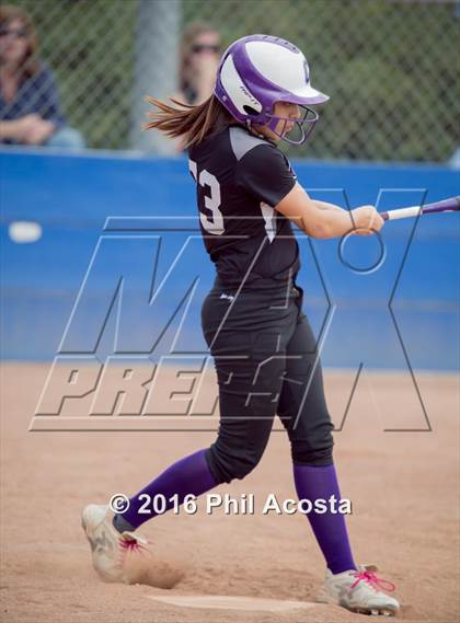 Thumbnail 3 in Palisades vs Chavez photogallery.