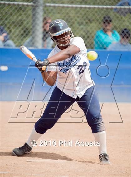 Thumbnail 2 in Palisades vs Chavez photogallery.