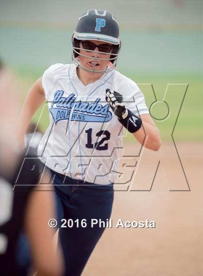 Thumbnail 3 in Palisades vs Chavez photogallery.