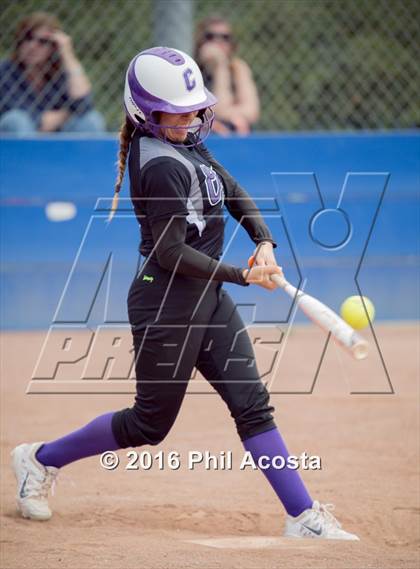 Thumbnail 1 in Palisades vs Chavez photogallery.