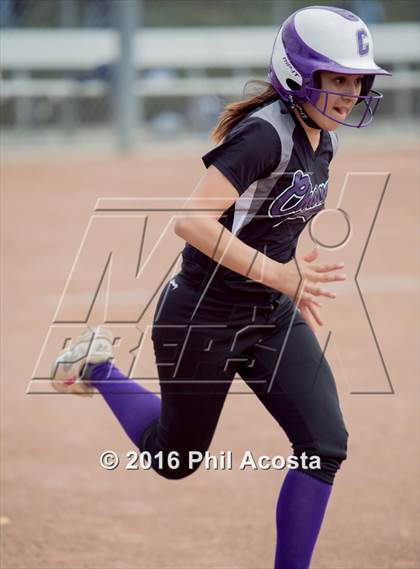 Thumbnail 2 in Palisades vs Chavez photogallery.