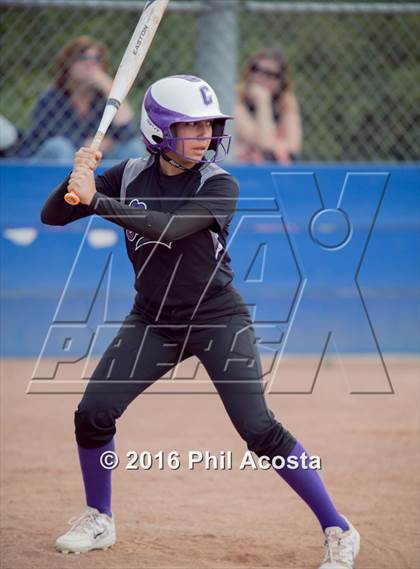 Thumbnail 3 in Palisades vs Chavez photogallery.