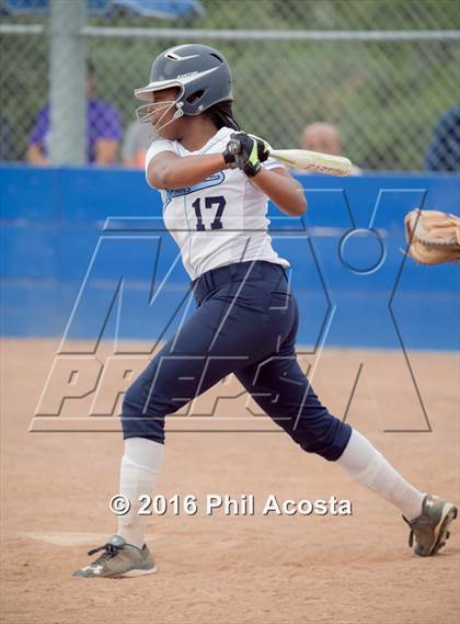 Thumbnail 1 in Palisades vs Chavez photogallery.