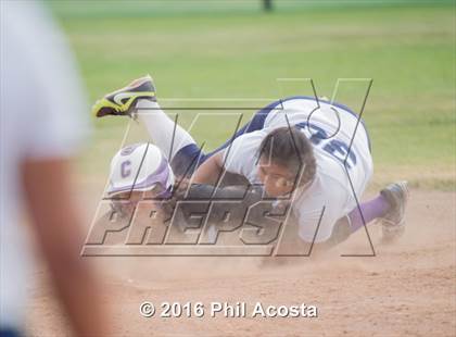 Thumbnail 2 in Palisades vs Chavez photogallery.