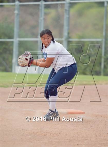 Thumbnail 2 in Palisades vs Chavez photogallery.