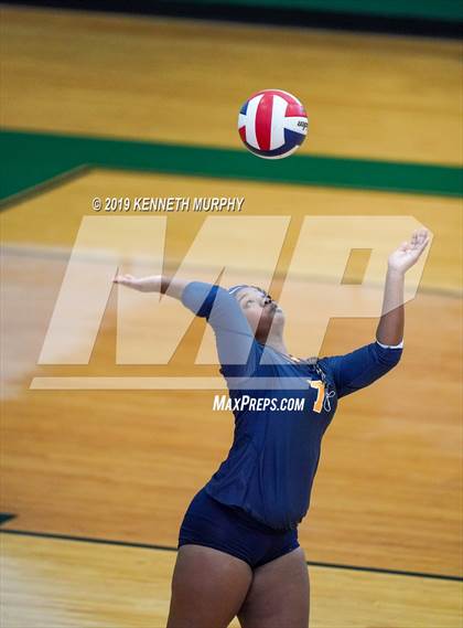Thumbnail 1 in Arlington Heights vs Arlington photogallery.