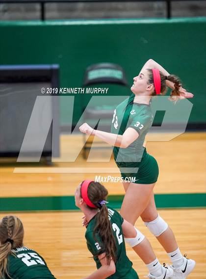 Thumbnail 3 in Arlington Heights vs Arlington photogallery.