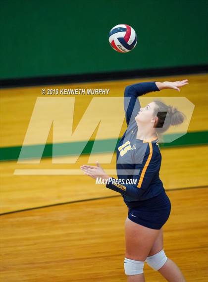 Thumbnail 1 in Arlington Heights vs Arlington photogallery.