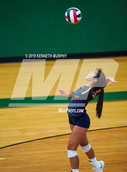 Thumbnail 2 in Arlington Heights vs Arlington photogallery.