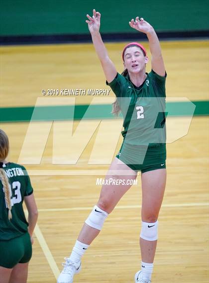 Thumbnail 3 in Arlington Heights vs Arlington photogallery.