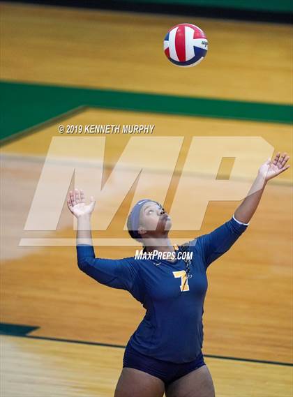 Thumbnail 2 in Arlington Heights vs Arlington photogallery.