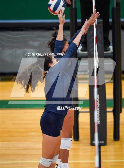 Thumbnail 3 in Arlington Heights vs Arlington photogallery.
